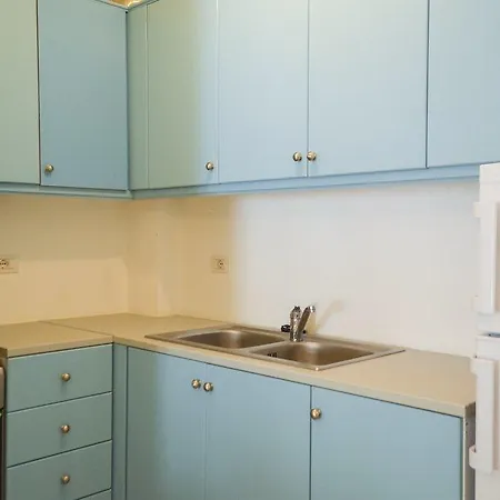 Sarande Xii Apartmán *